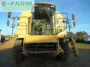 New Holland tx68fs grain harvester