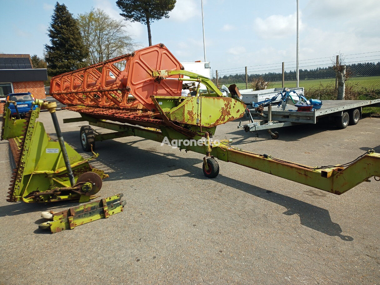 Claas 22" grain header