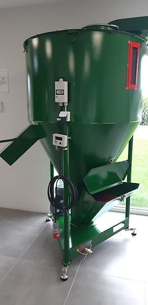 Agro Smart Mrol Futtermischer 750kg / Mischer / Feed mixer / Mie other forage equipment