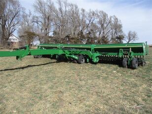Great Plains 3S4000HDF  mechanical seed drill