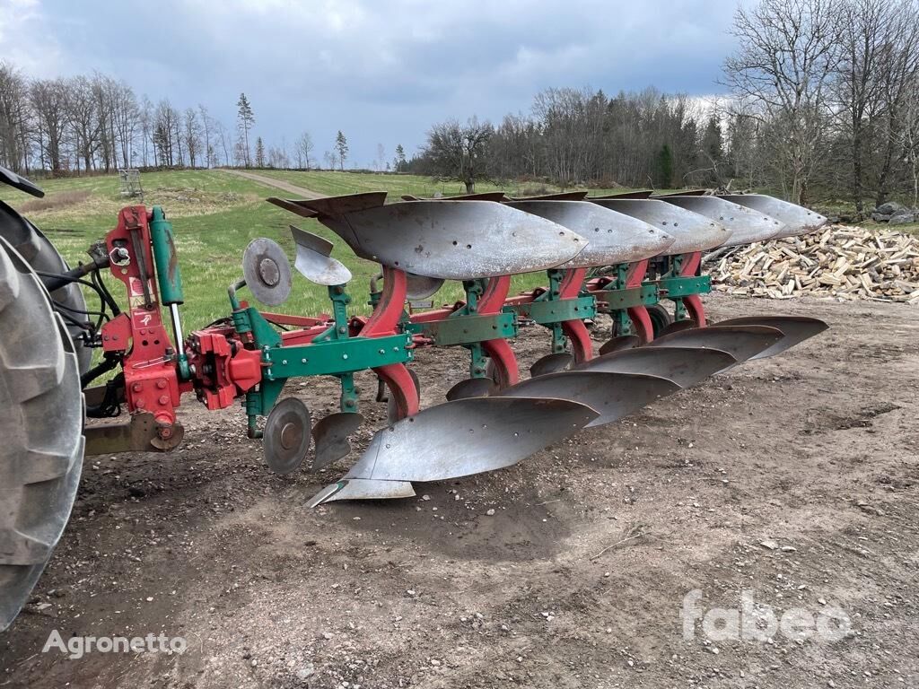 Kverneland ES85-200 plough
