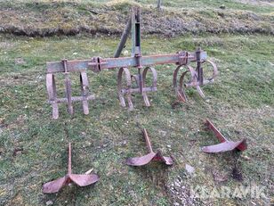 Dala-kuparen cultivator blade for tillage equipment
