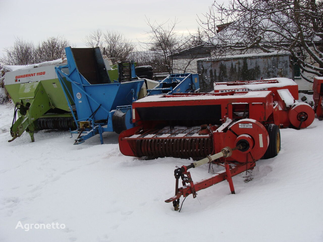 Massey Ferguson 124 square baler