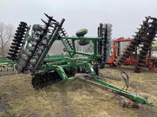 John Deere 637 disk harrow