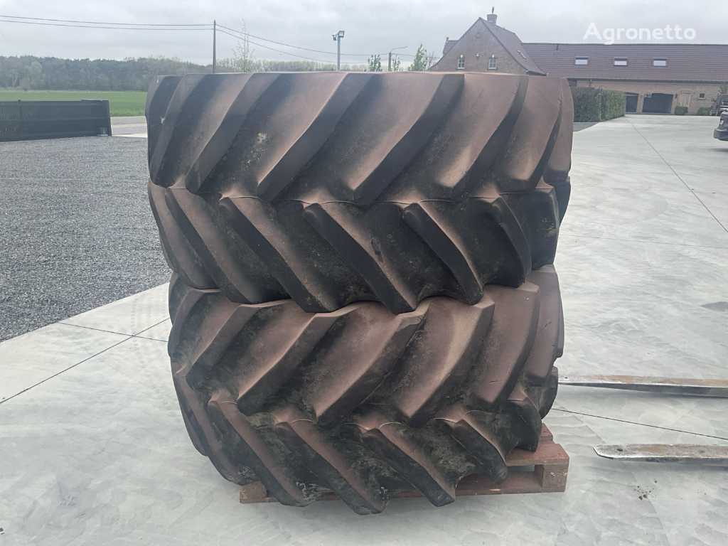 Goodyear Tractor tires GOODYEAR TUBELESS * 28LR26