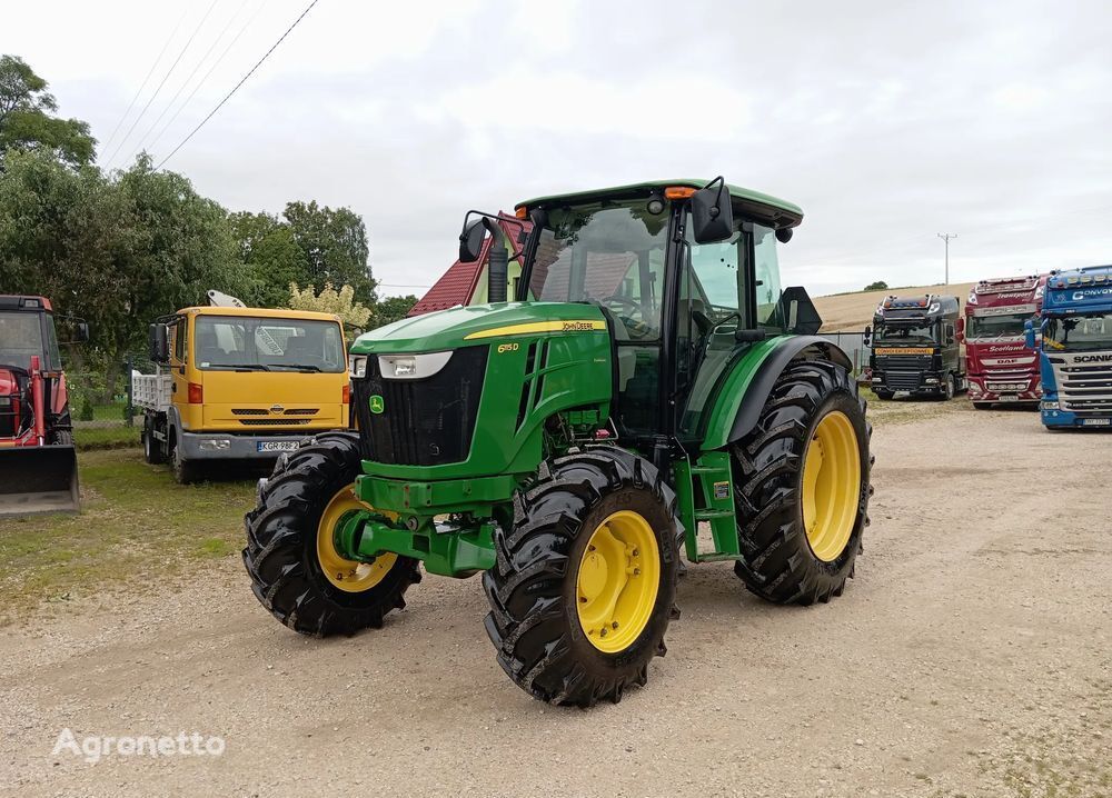John Deere 6115 D wheel tractor