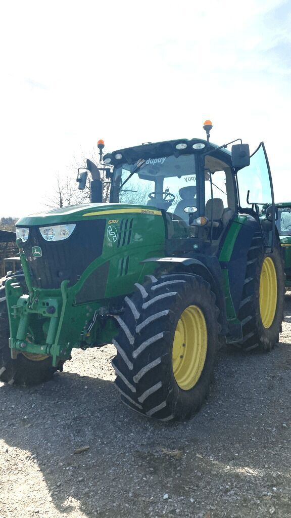 John Deere 6210R wheel tractor