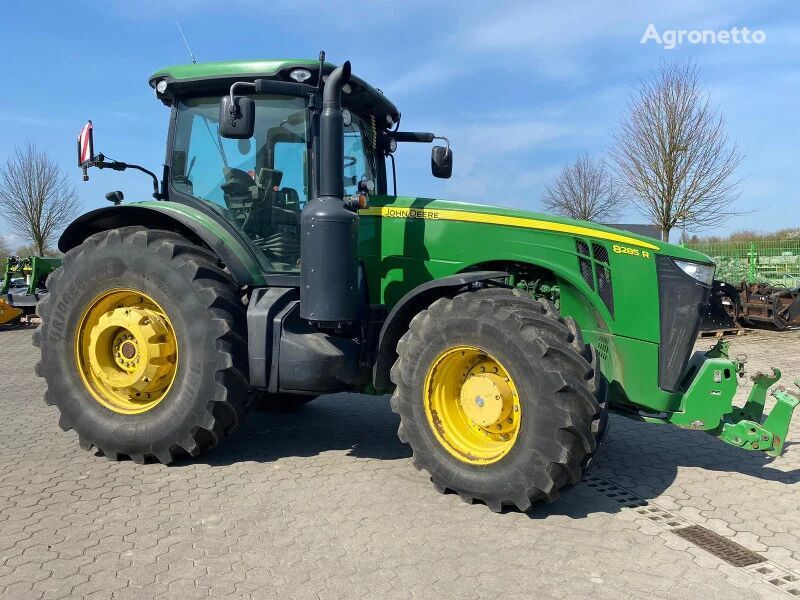 John Deere 8285R wheel tractor