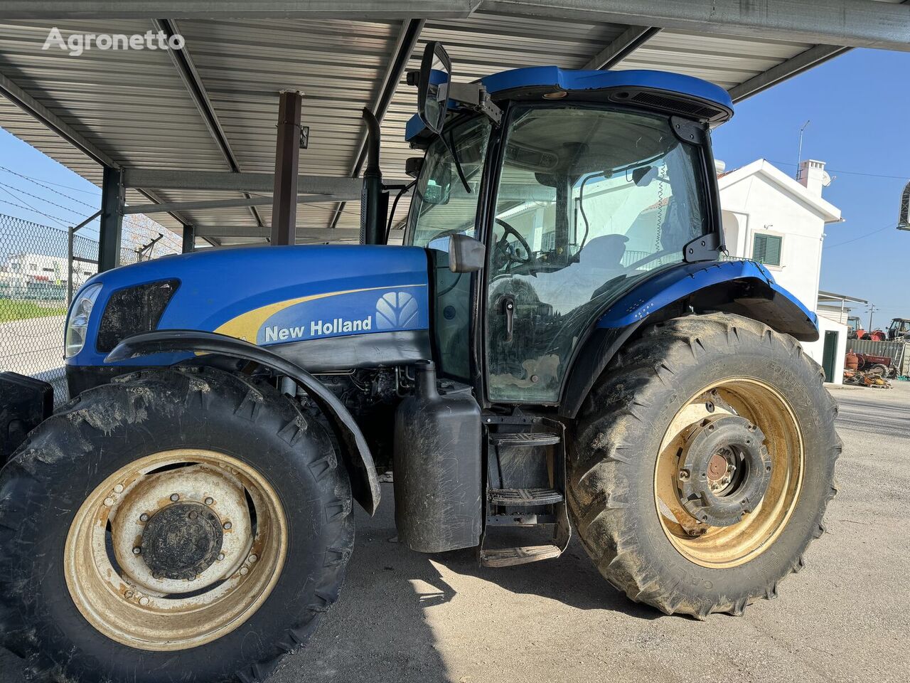 New Holland T6-155 wheel tractor
